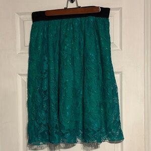 EUC LuLaRoe Lola Chic Teal Lace A-Line Skirt Elastic Waistband size L 12-14